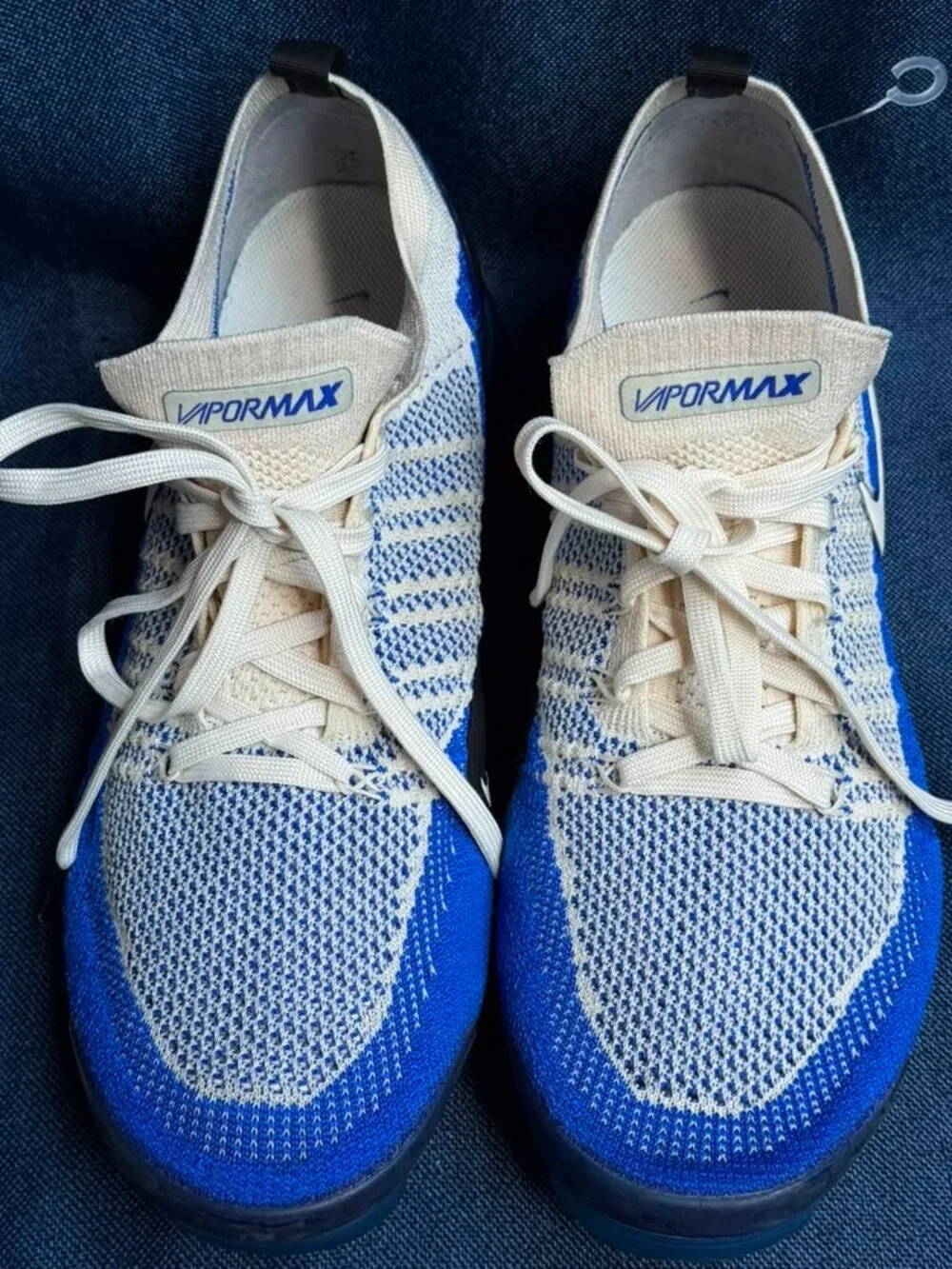 2018 Nike Air VaporMax Flyknit 2 Blue Cream Size 12.5